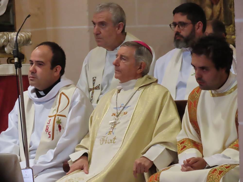 Nuevo acólito al servicio del altar
