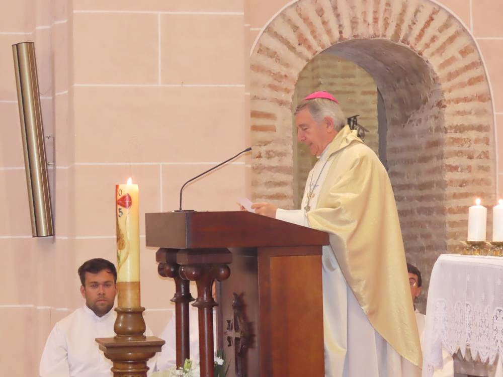 Nuevo acólito al servicio del altar