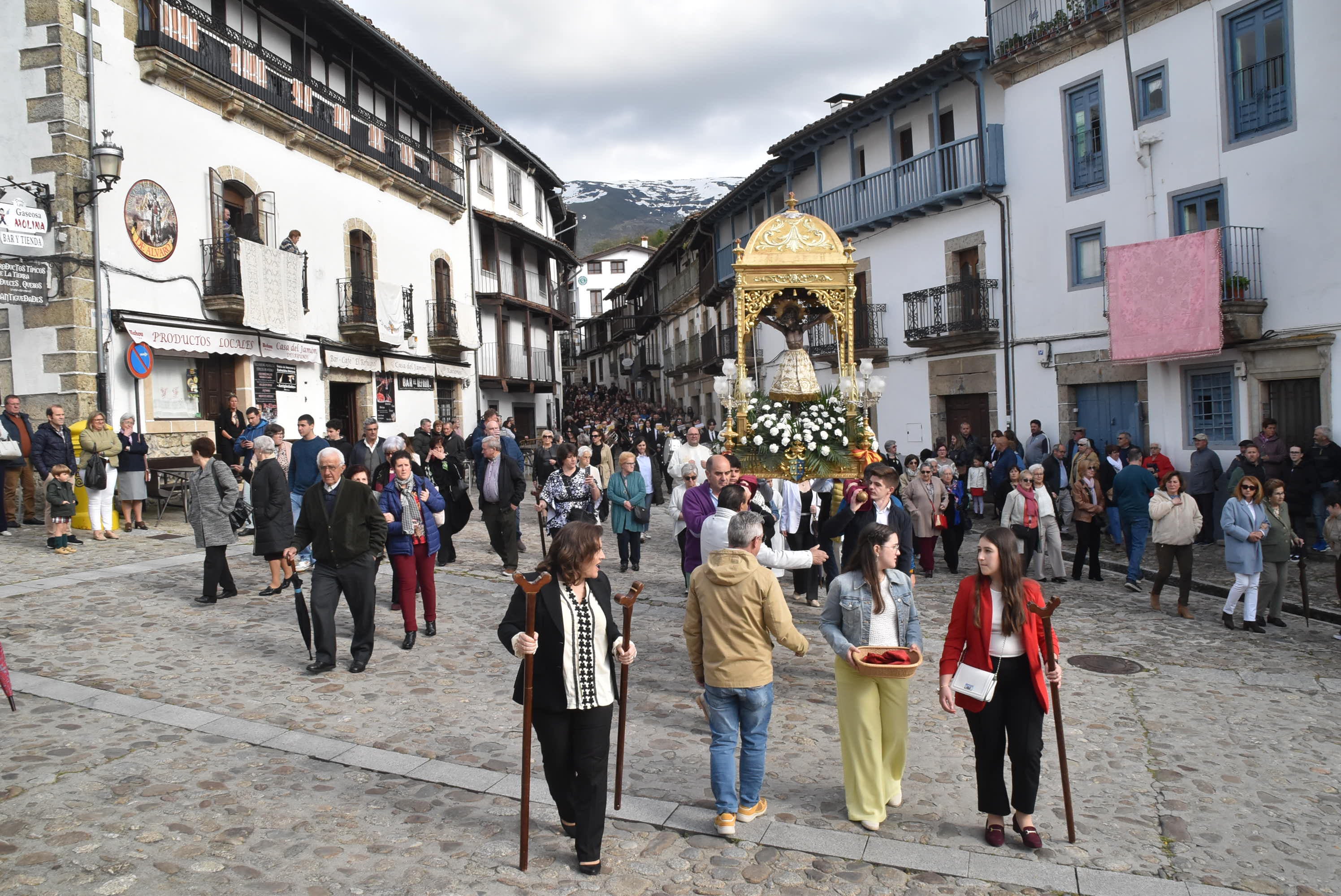 El Cristo del Refugio hace historia en Candelario