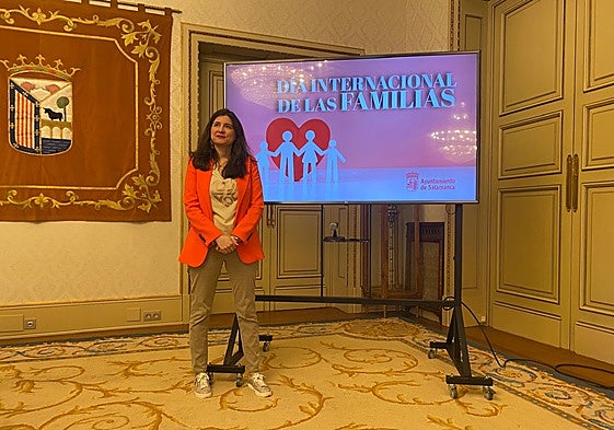 Miryam Rodríguez durante la presentación de las actividades por el Día Internacional de las Familias.