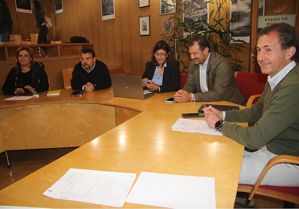 Los munícipes de Aldeatejada en la sesión plenaria.