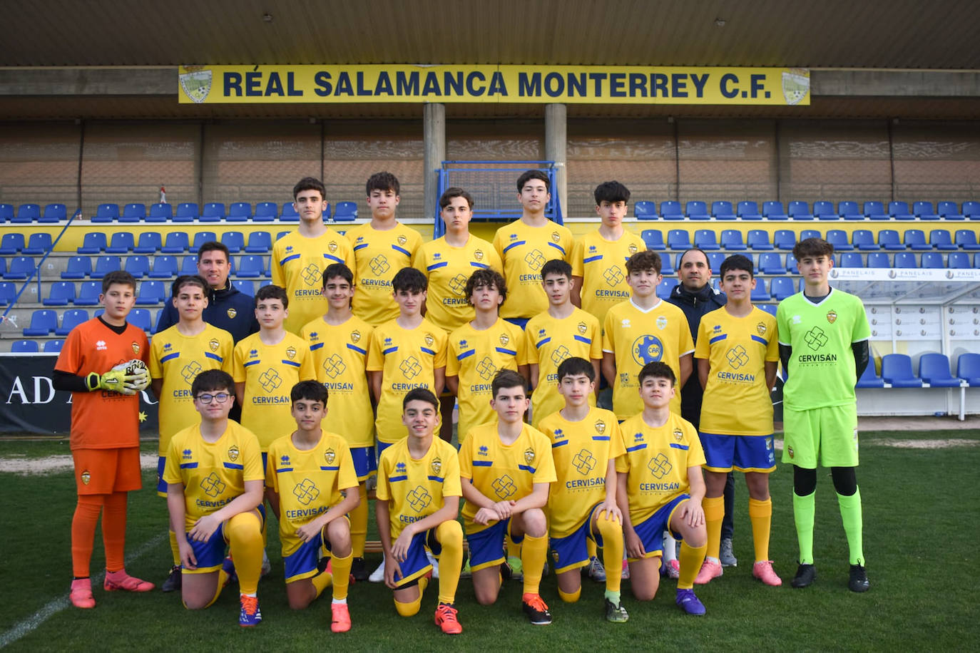 Arriba: Nico, Yerai, Rafa, Sergio y Alonso. Medio (de izq. a der.): Roberto (del.), Héctor, Miguel, Colmenero, Oliver, Dani, Hugo Sánchez, Gael, Hugo Pérez, Isaac, Iker y Javier Polo (ent.). Abajo: Hugo Hernández, Iván, Hugo Criado, Marcos y Eric.