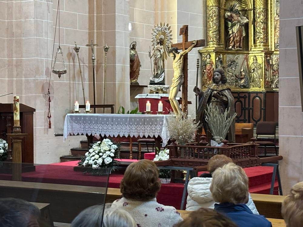 Procesión con San Isidro en Cantalapiedra