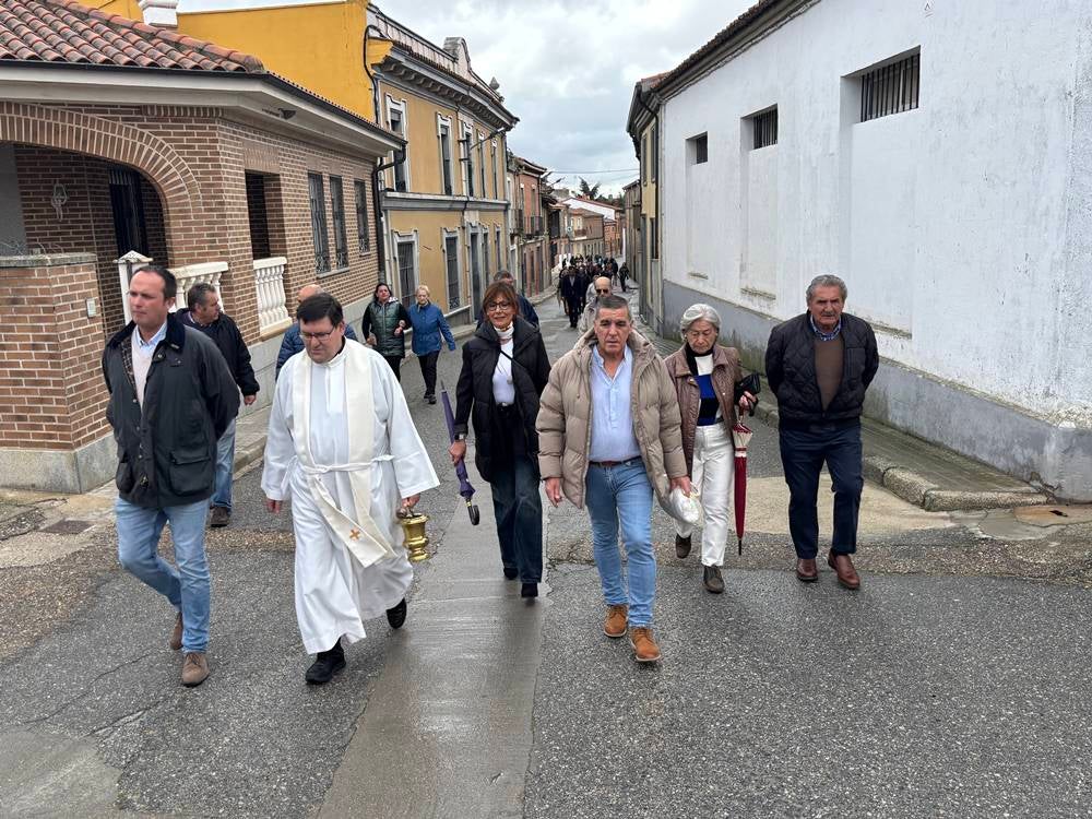Procesión con San Isidro en Cantalapiedra