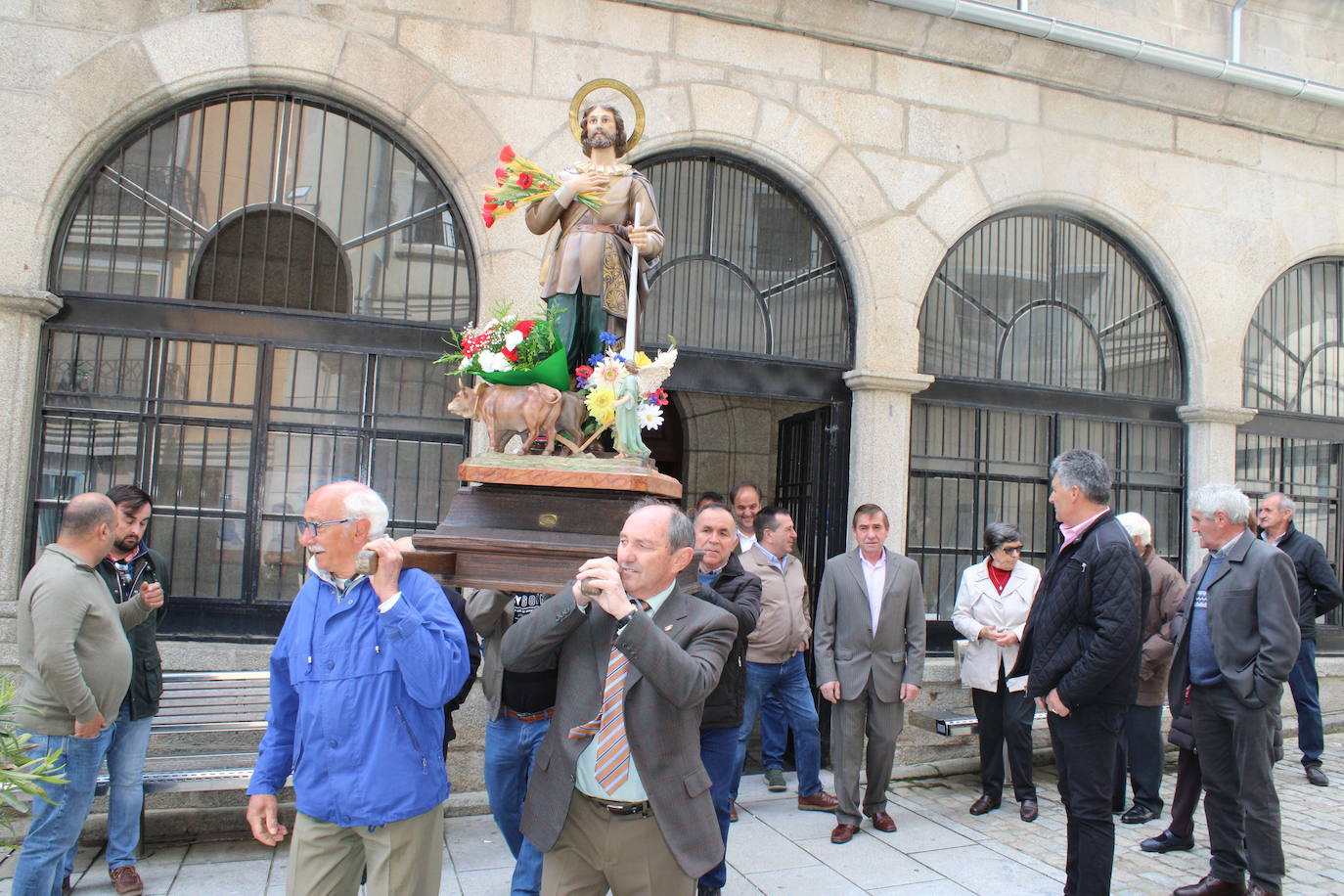 Guijuelo no falta a su cita con San Isidro y la bendición de campos