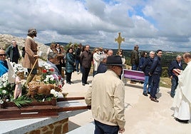 Bendición de campos desde el nuevo mirador de Guijo de Ávila.