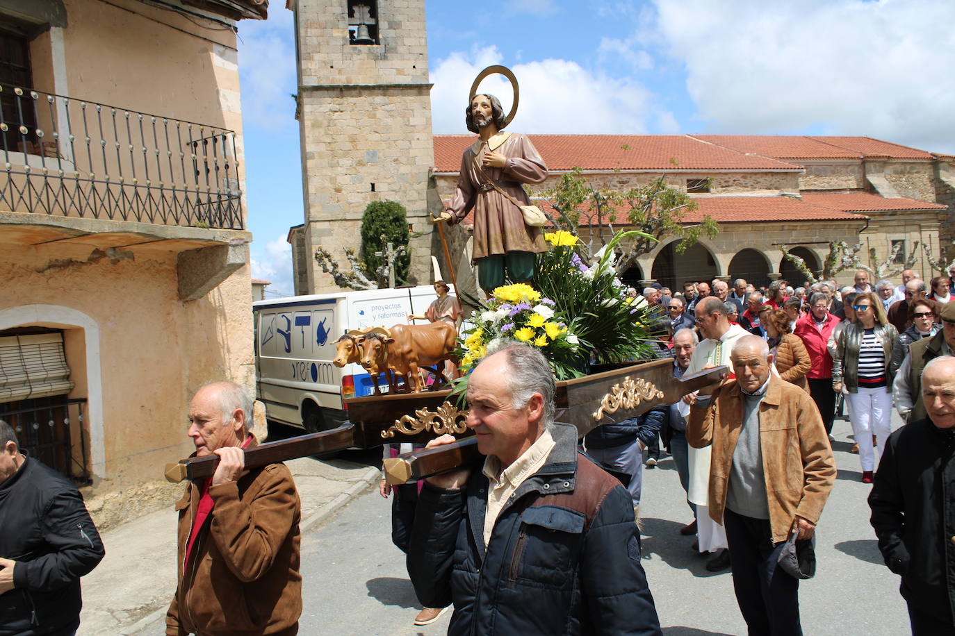 Día de fiesta en Cespedosa de Tormes para honrar a San Isidro