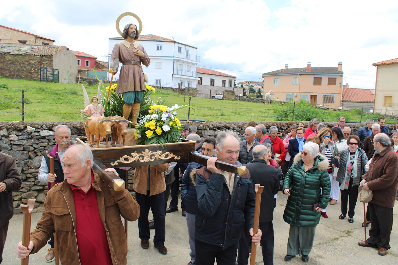 Día de fiesta en Cespedosa de Tormes para honrar a San Isidro