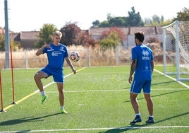 Steffan, en un entrenamiento en el anexo al Reina Sofía junto a Álvaro Gómez.