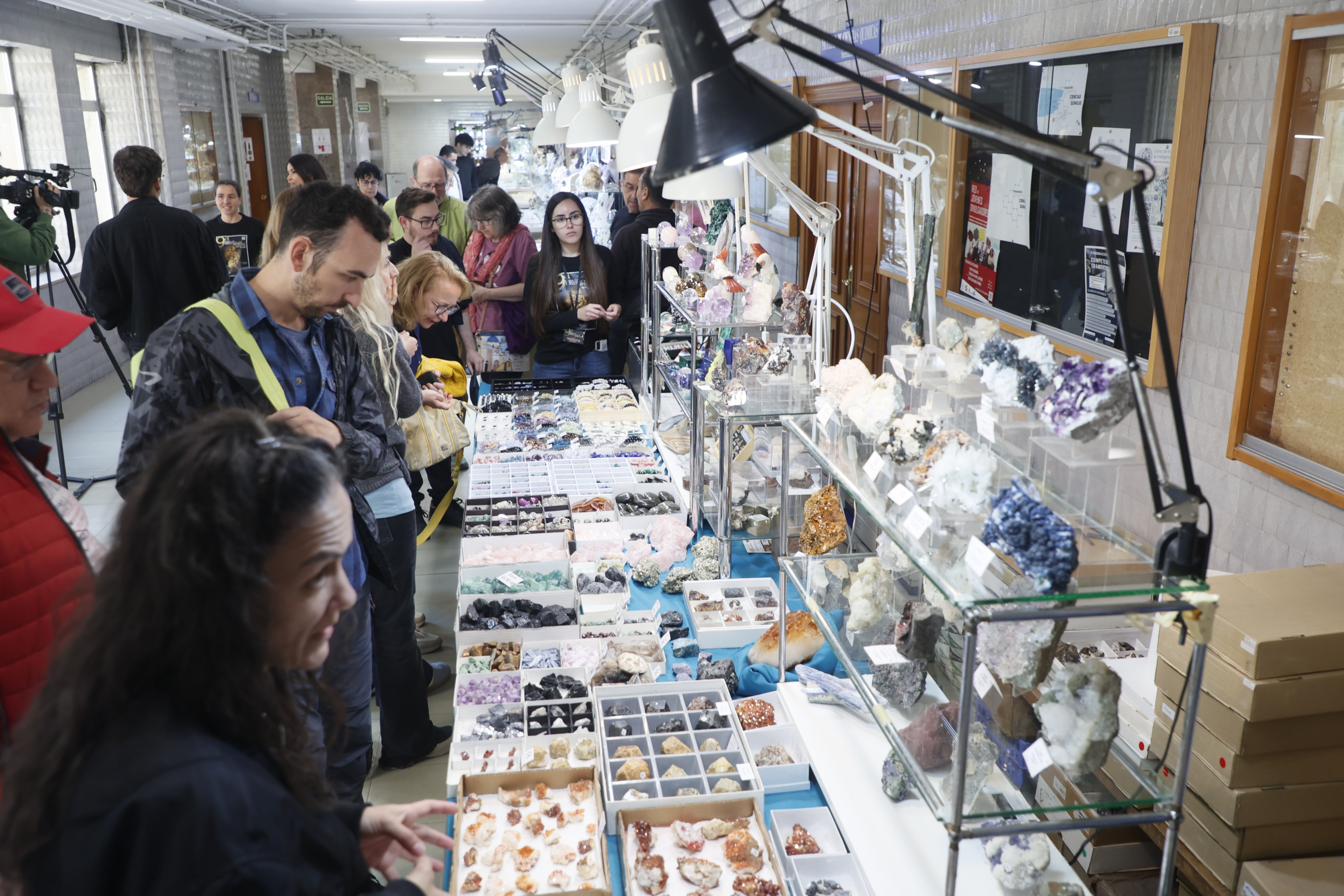 Feria de los Minerales de la USAL: &quot;Ahora miro el mundo con unos ojos muy distintos&quot;