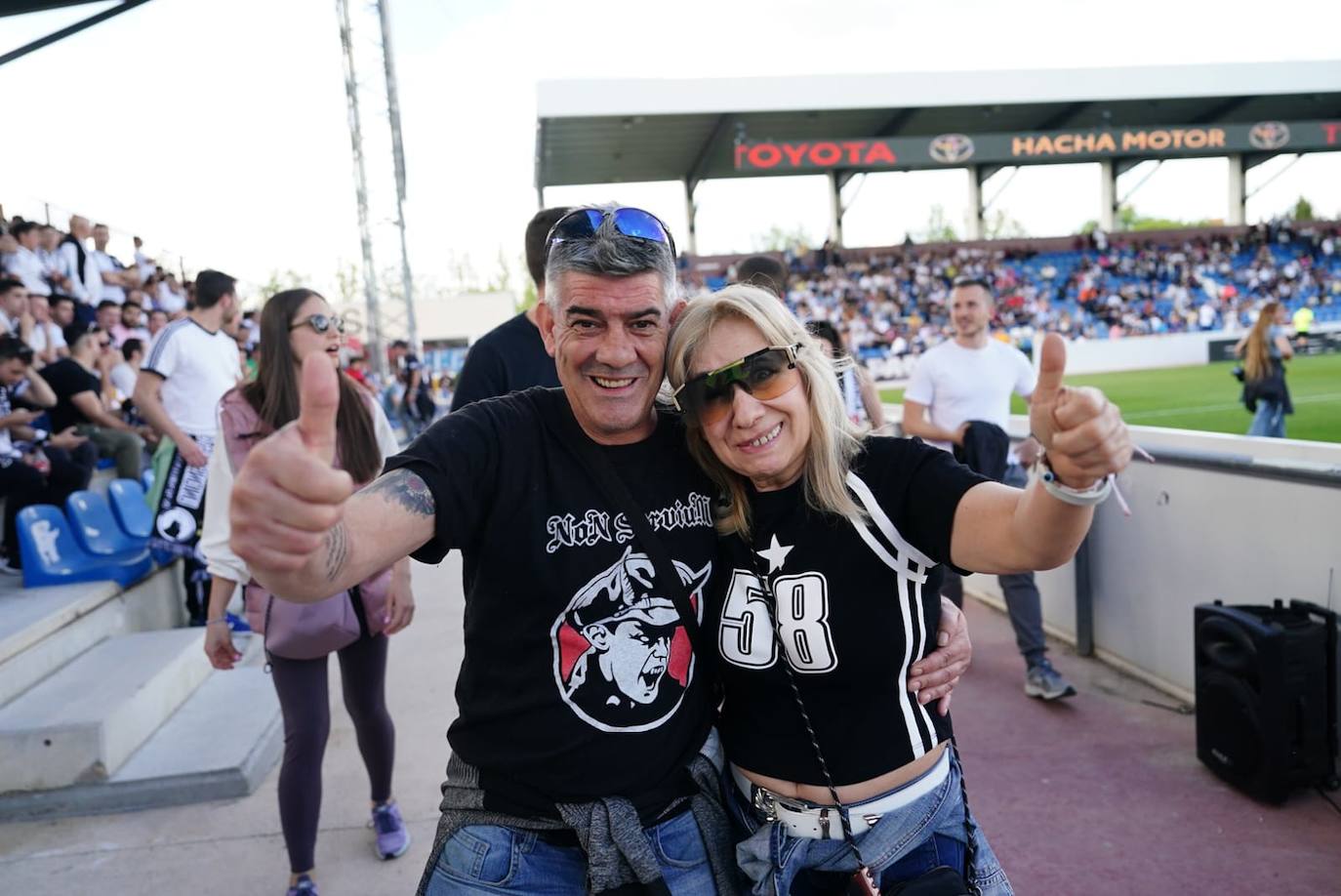 Búscate en la grada del Reina Sofía en el partido entre Unionistas y la SD Tarazona