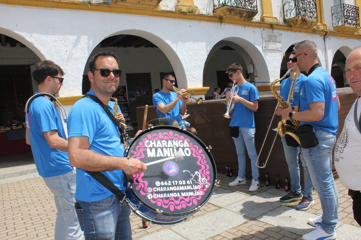 Ciudad Rodrigo se viste de sabor local y ganadería en la IV Feria del Farinato