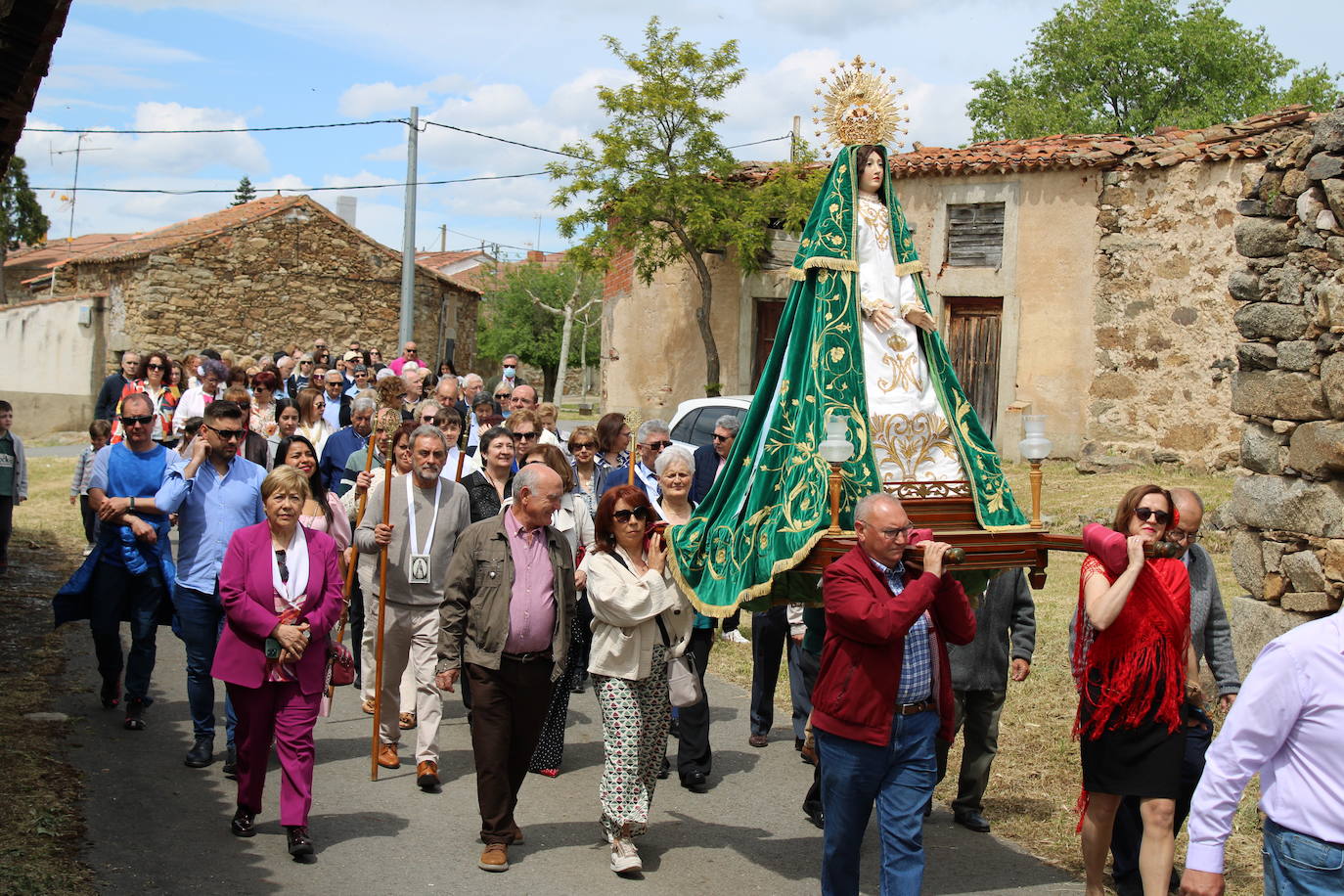 Bercimuelle honra a la Virgen del Monte