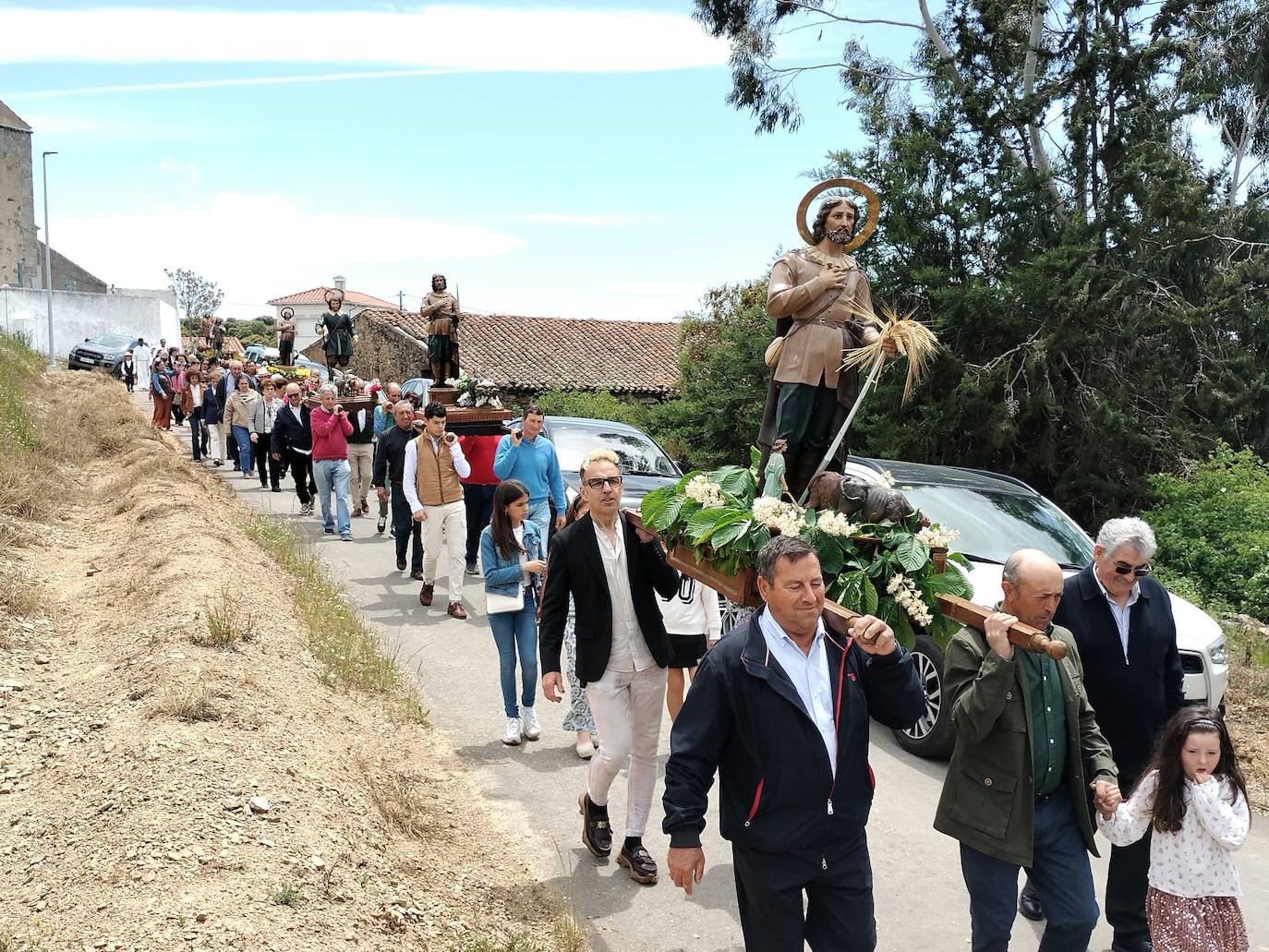 Encuentro de seis imágenes de San Isidro para bendecir los campos del Alto Alagón