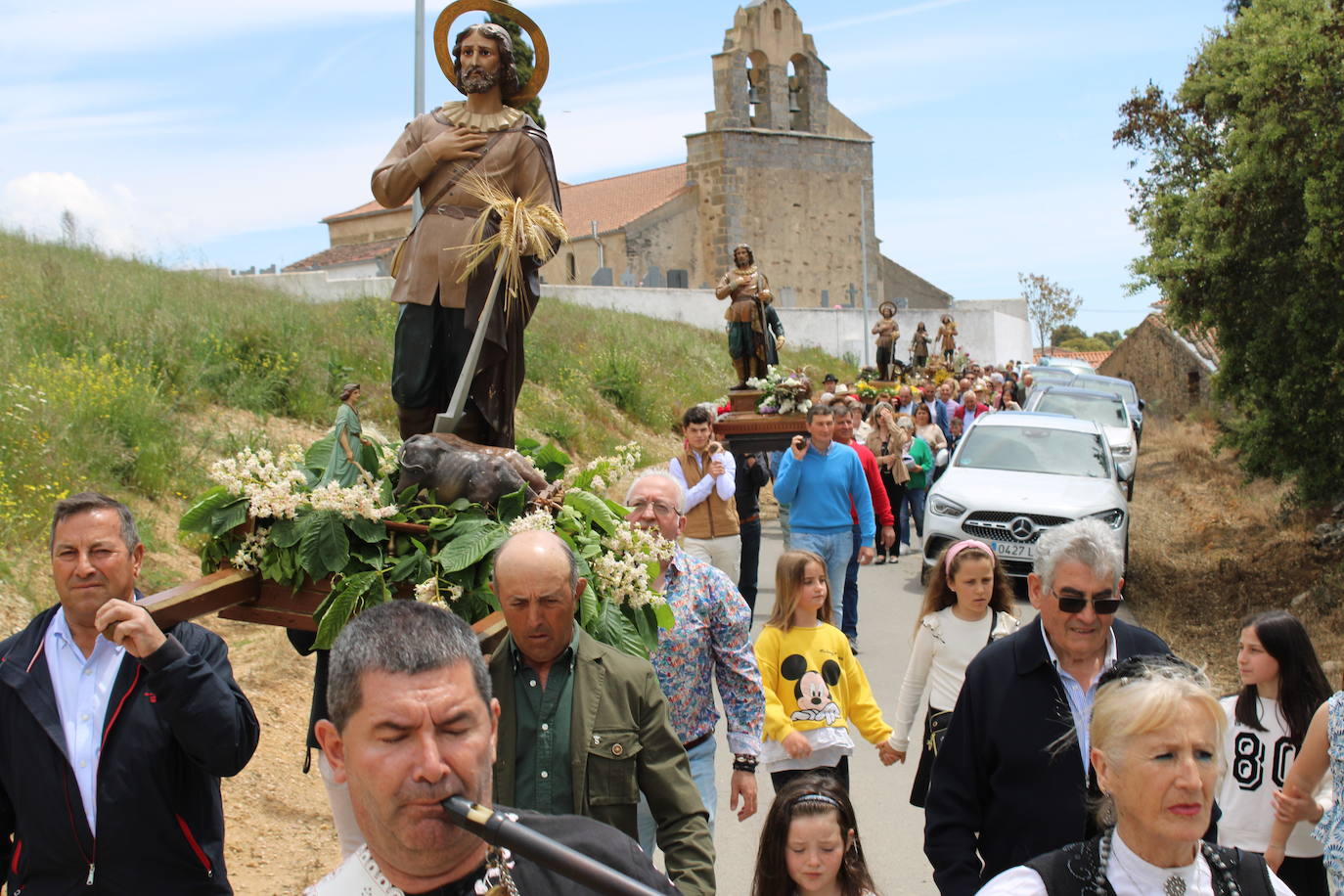Encuentro de seis imágenes de San Isidro para bendecir los campos del Alto Alagón