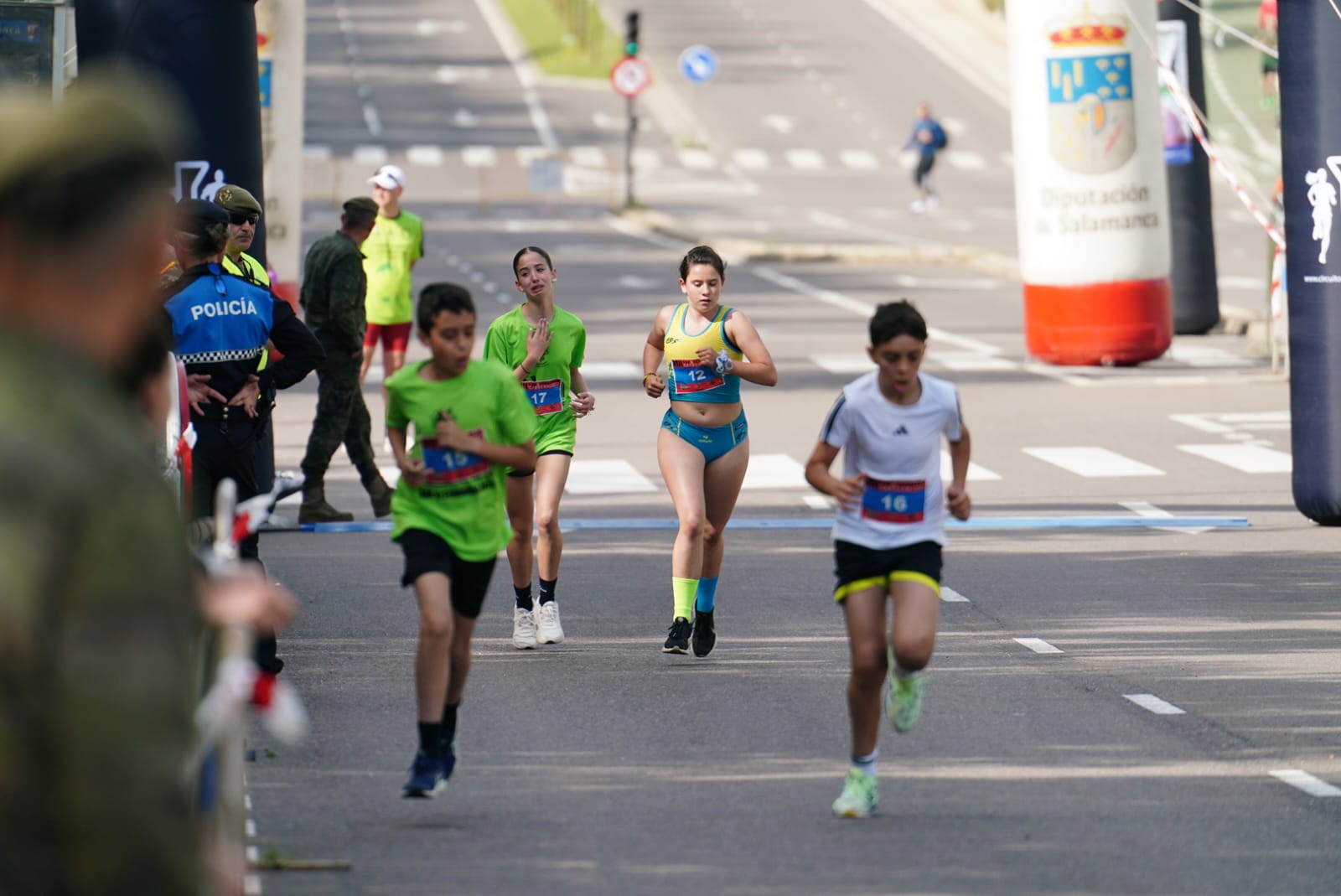 Adrián Martín y Ester Rodríguez se proclaman vencedores de la XIII Carrera Cívico-Militar San Fernando