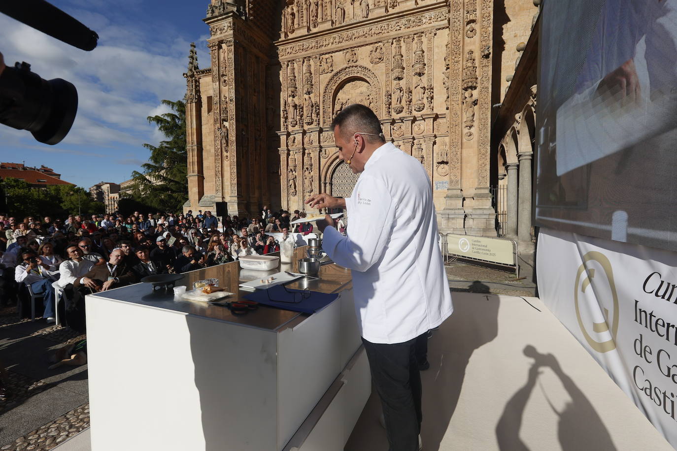 La alta cocina &#039;brilla&#039; frente al convento de San Esteban