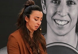 Silvia Domínguez, visiblemente emocionada en su despedida.