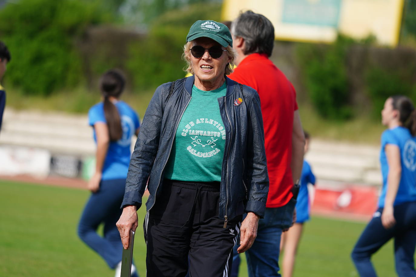 Otra gran tarde de atletismo en Las Pistas con marcas muy destacadas