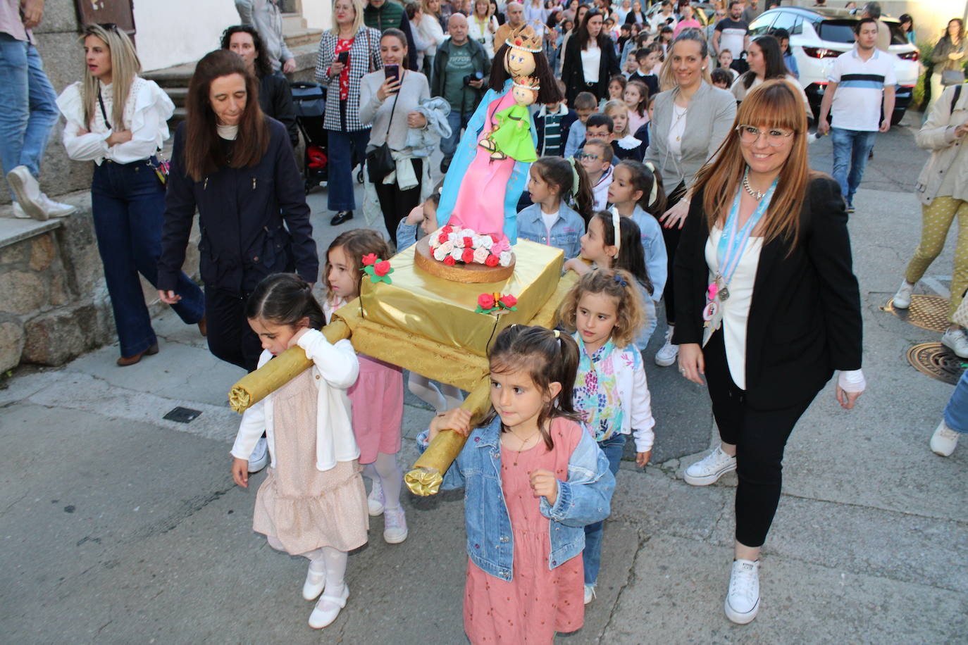 Béjar se vuelca con María Auxiliadora