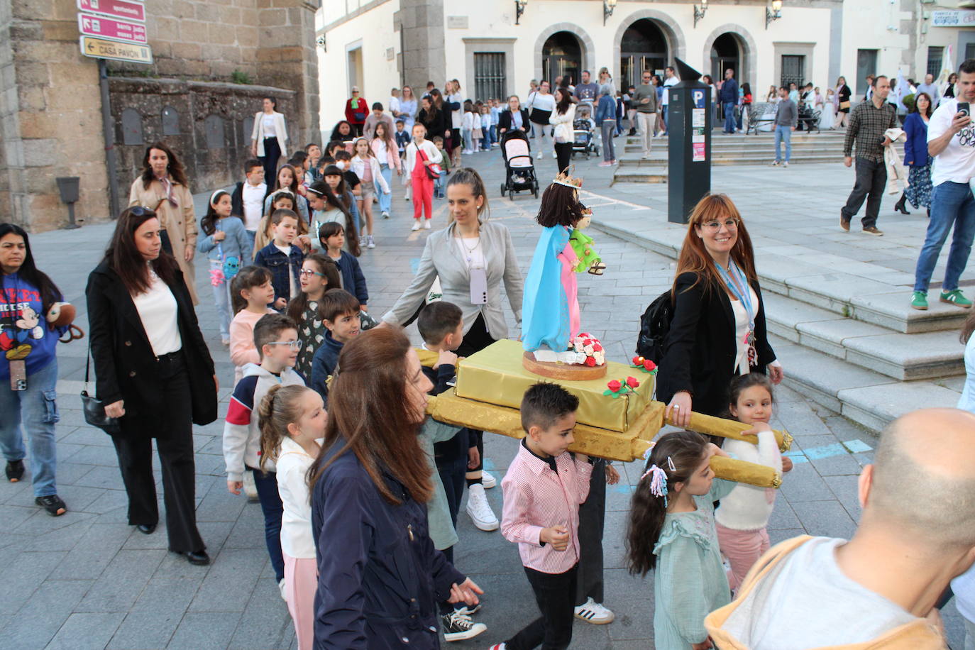 Béjar se vuelca con María Auxiliadora