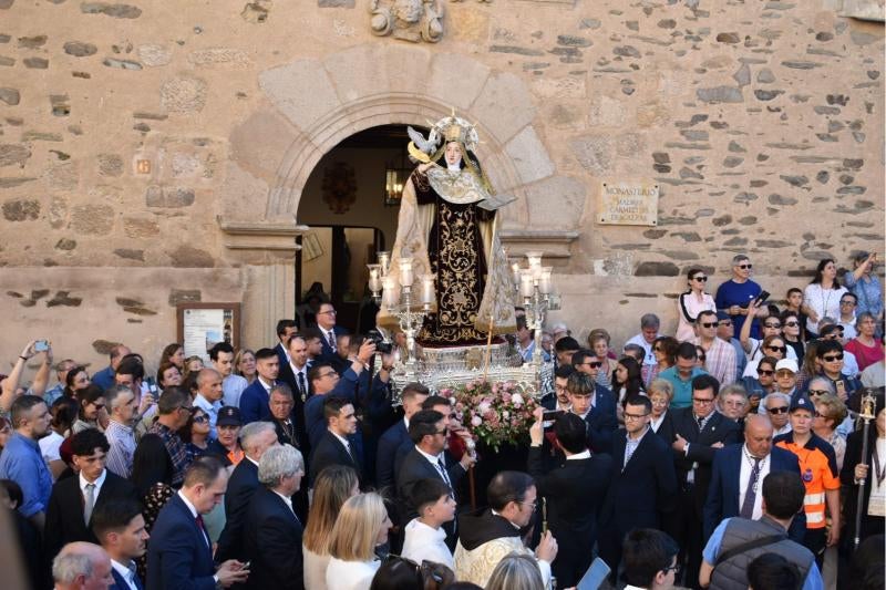 Cayetana, una &#039;Santa Teresa&#039; en miniatura