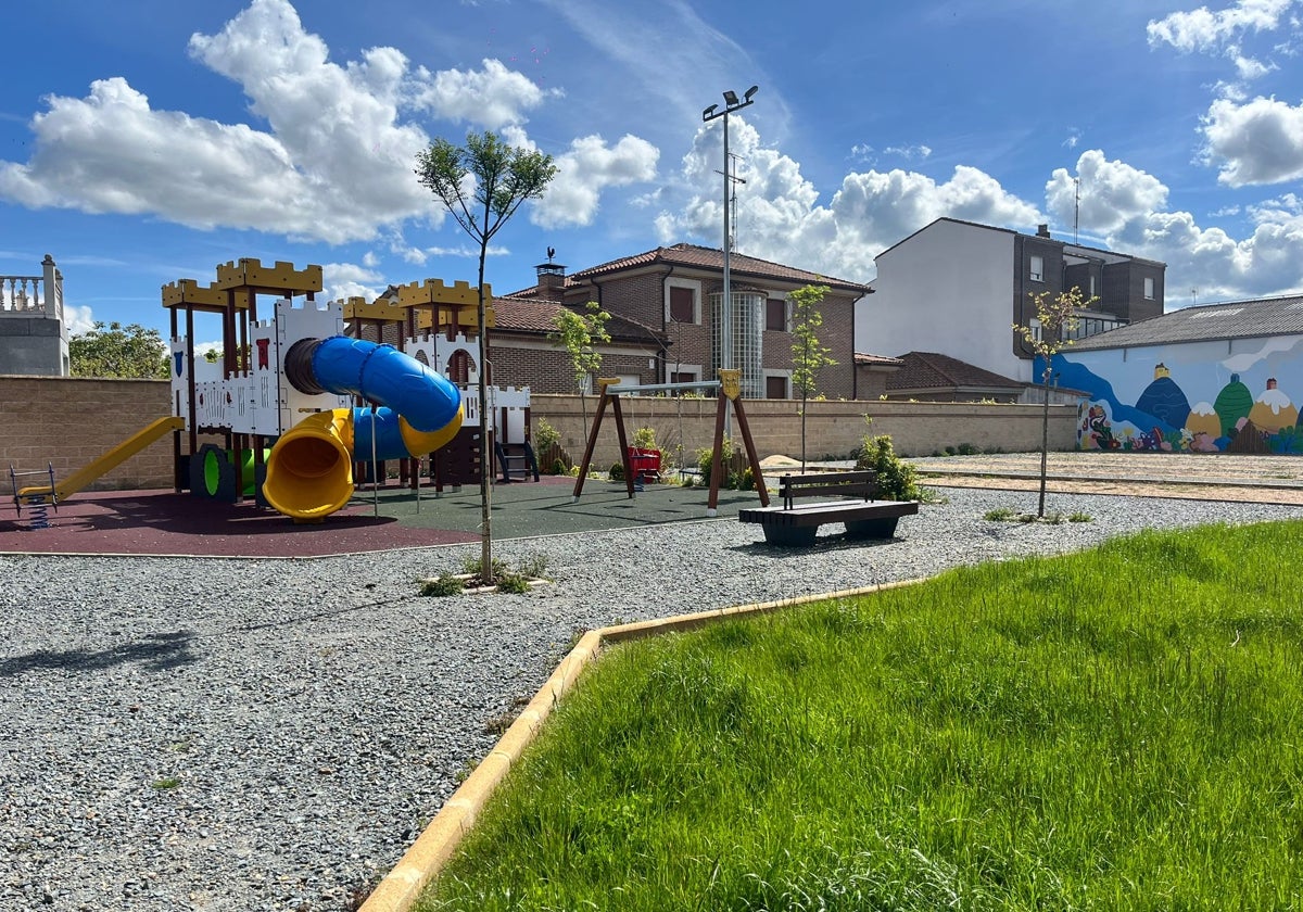 El PP de Peñaranda pide sombras para las familias en el nuevo parque Clara Campoamor