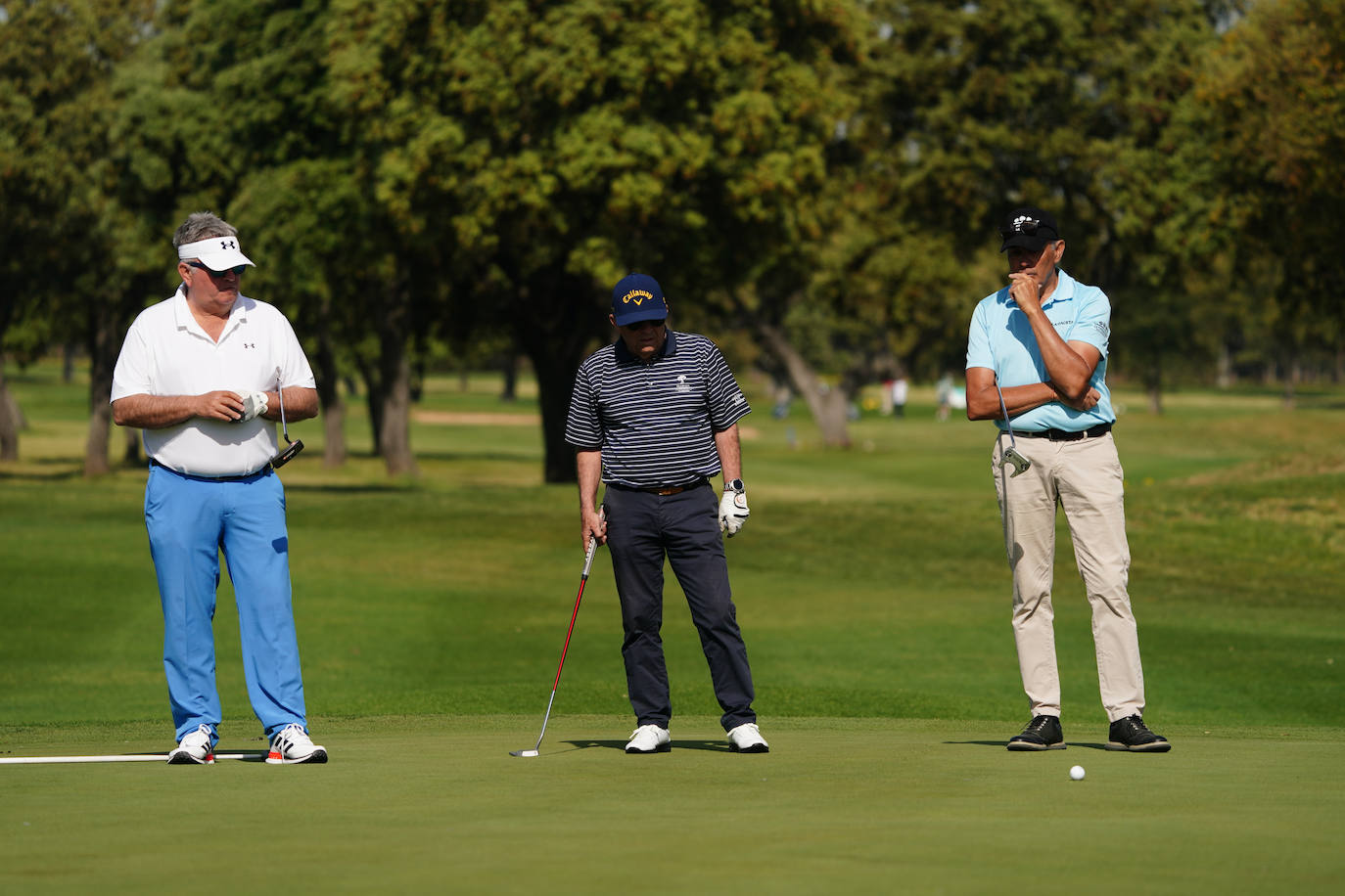 Profesionales y aficionados se lucen en La Valmuza Golf