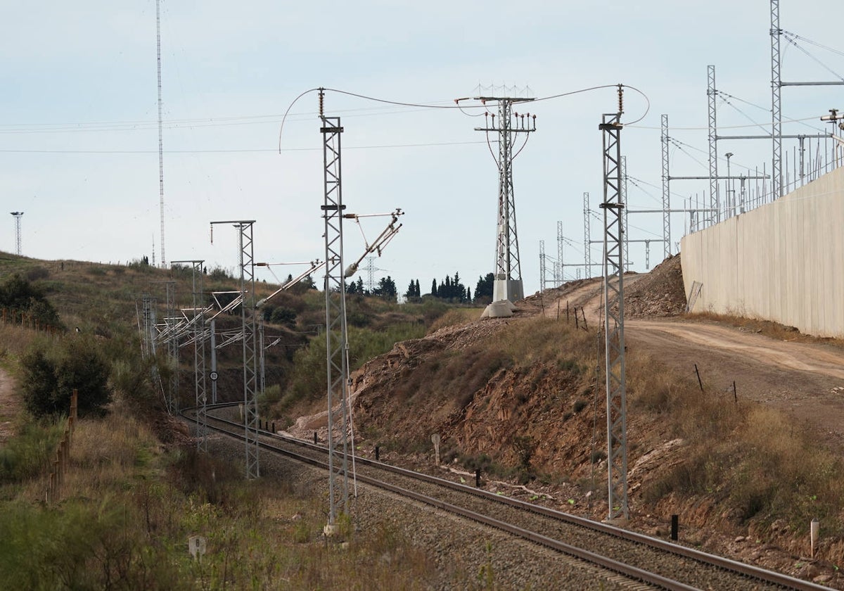 El PP pide al Gobierno una explicación por el «injustificado retraso» de las obras de electrificación