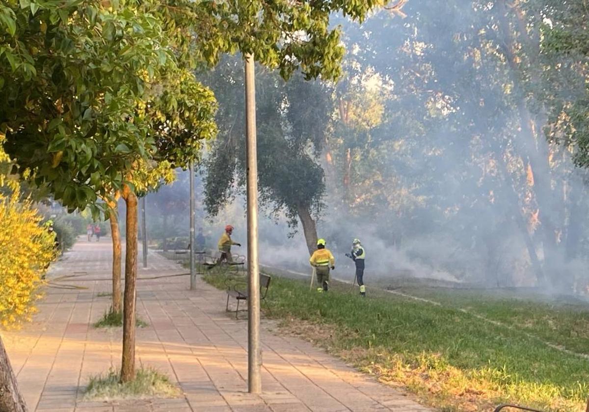 Los Bomberos intervienen para sofocar dos incendios en Salamanca