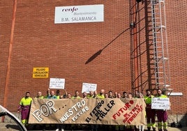 Protesta de los trabajadores de los talleres de Renfe.