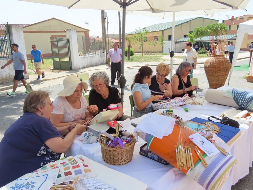 Culto al mimbre y al Santo Cristo en Villoruela