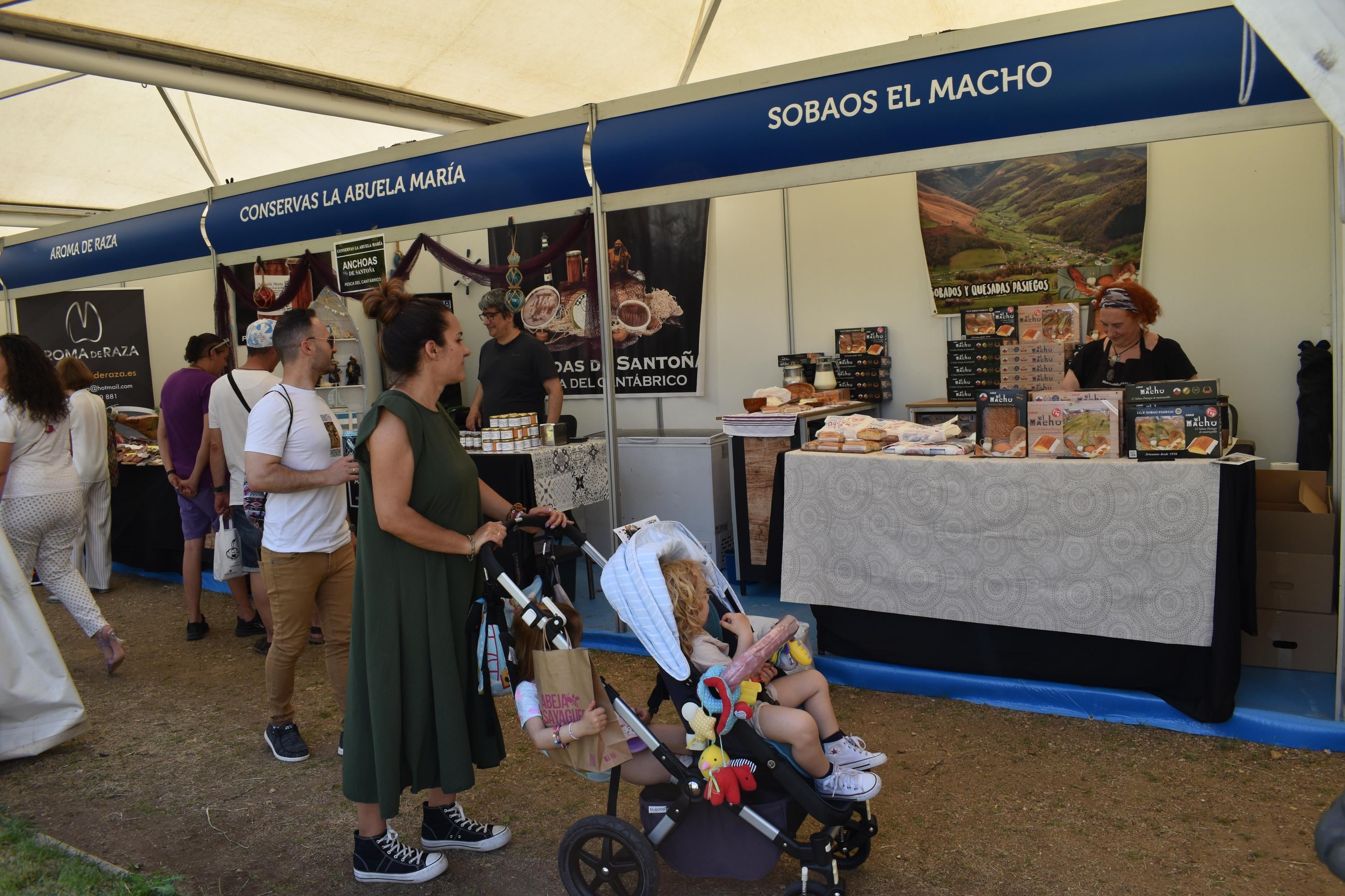 Placeres culinarios y artículos artesanales para seducir al público en Ledesma