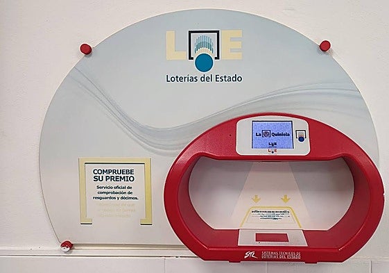 Imagen del interior de una administración de lotería.