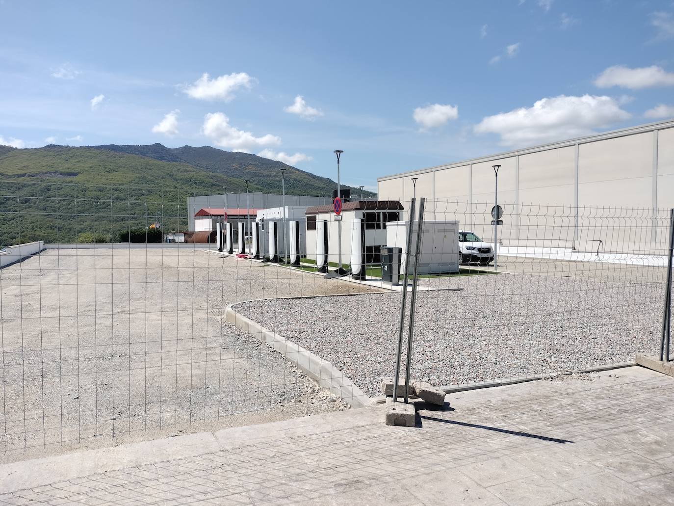 Futura planta de recarga de vehículos en el polígono de Béjar.