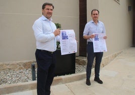 Roberto Rodríguez, edil de Festejos, junto al alcalde de Aldeatejada, Enrique García.