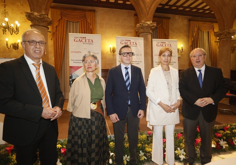 Julián Ballestero, Isabel Martín, Juan Manuel Corchado, Rosa Isabel Cuesta y Enrique Cabero.