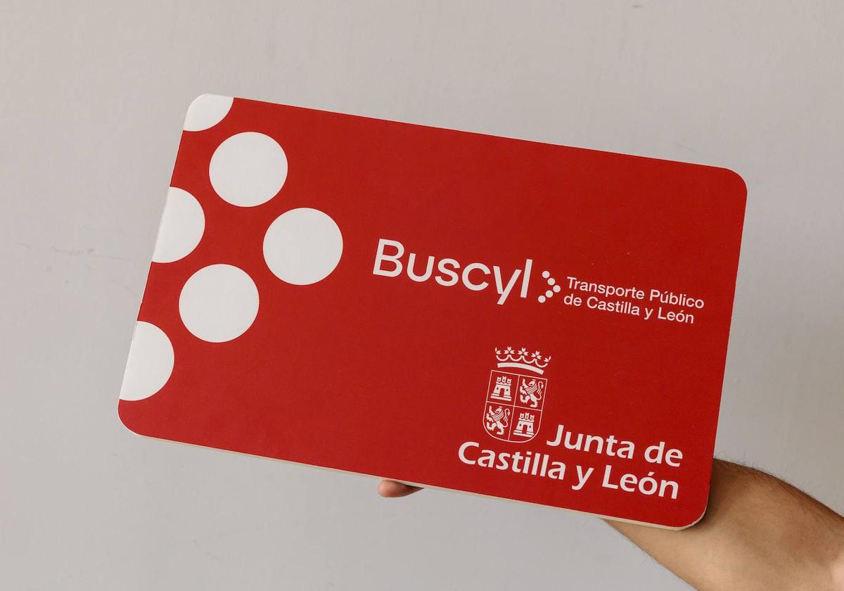 Más de 4.200 menores ya han solicitado la tarjeta gratuita de transporte Buscyl en Castilla y León