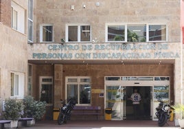 Entrada al CRMF de Salamanca.