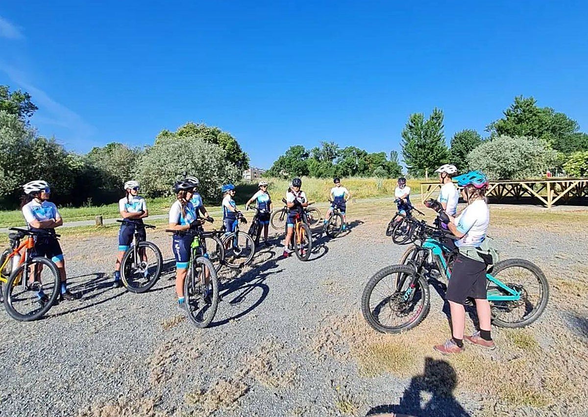 Imagen secundaria 1 - &#039;Women In Bike&#039; en Salamanca