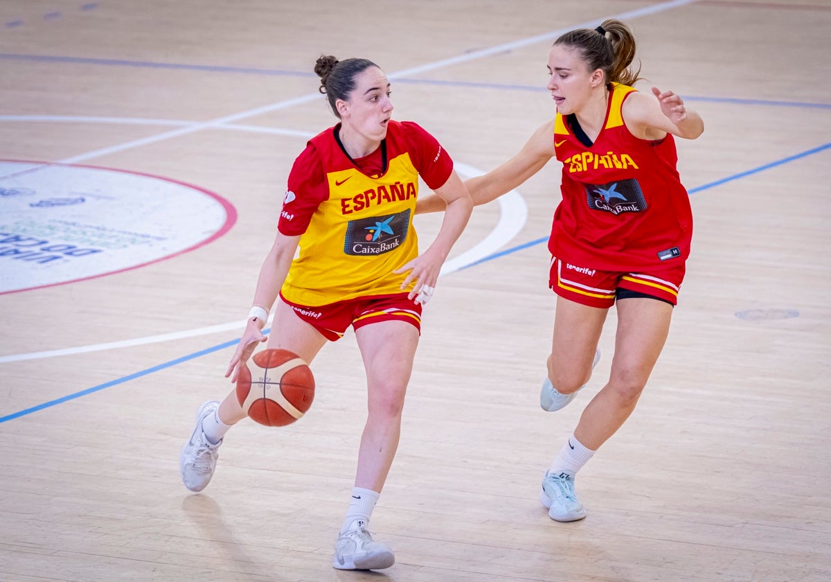 Jugadoras de Avenida en acción: Iyana, Andrea y Spreafico, con España e Italia