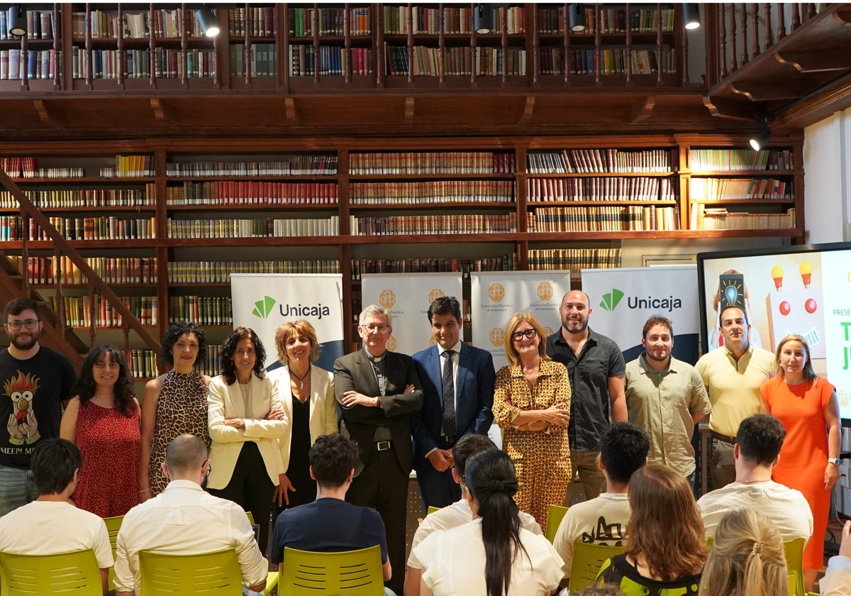 Acto de entrega de los proyectos.
