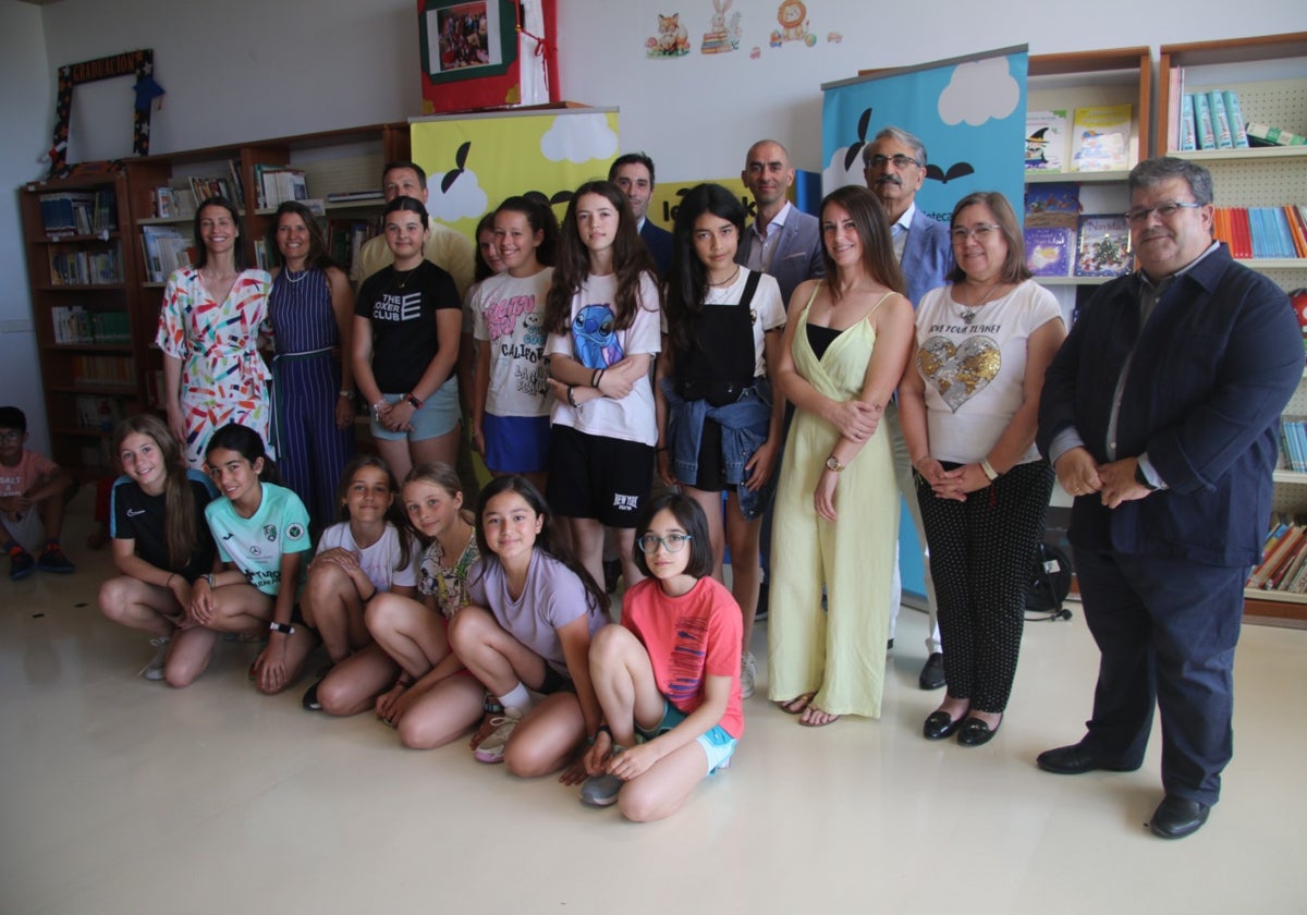 Una historia de abuelos y nietos en Doñinos, premio Leeureka