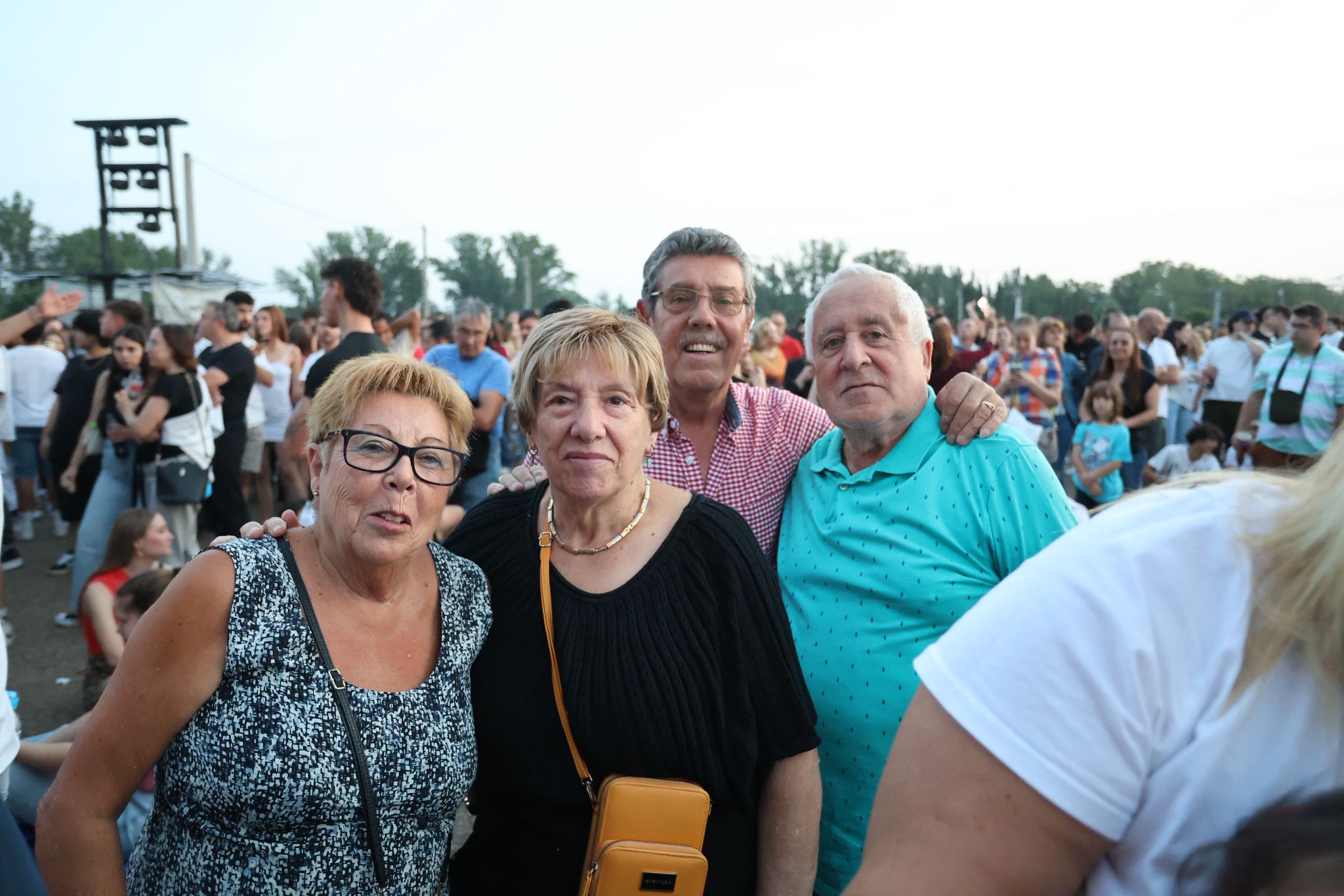 Furor en La Aldehuela para ver a la Orquesta Panorama