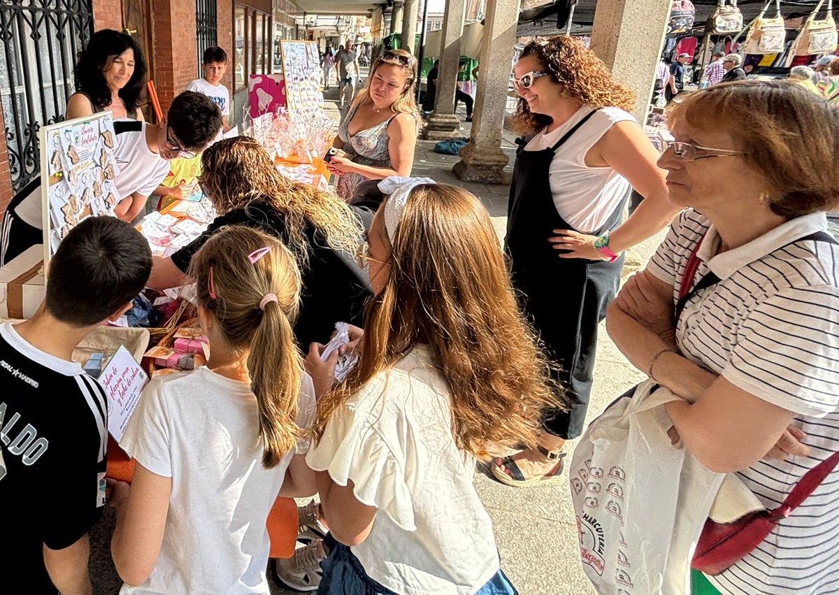 Imagen secundaria 1 - Aprender a ser empresario desde los tres años