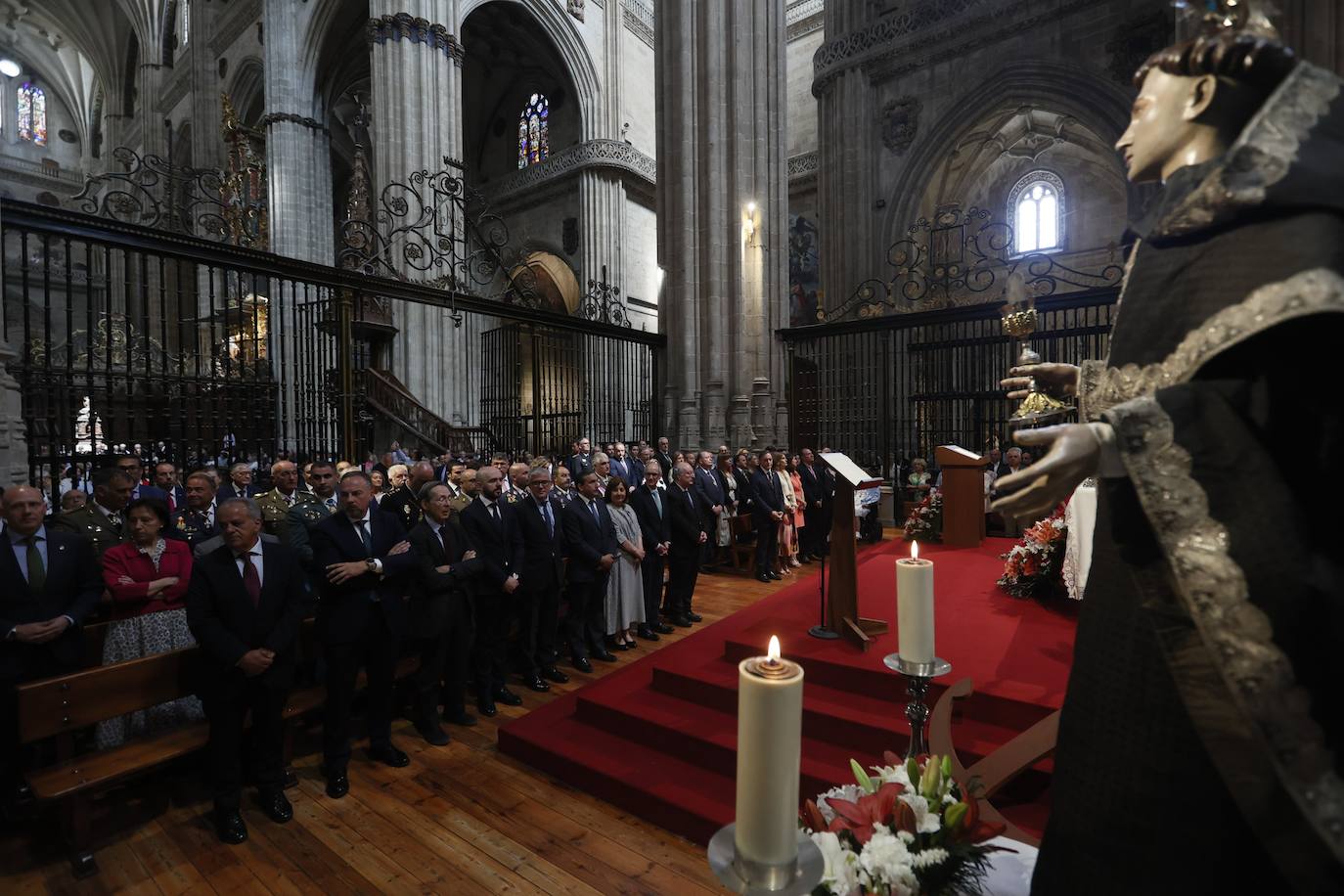 La Catedral acoge la tradicional y emotiva misa en honor a San Juan de Sahagún