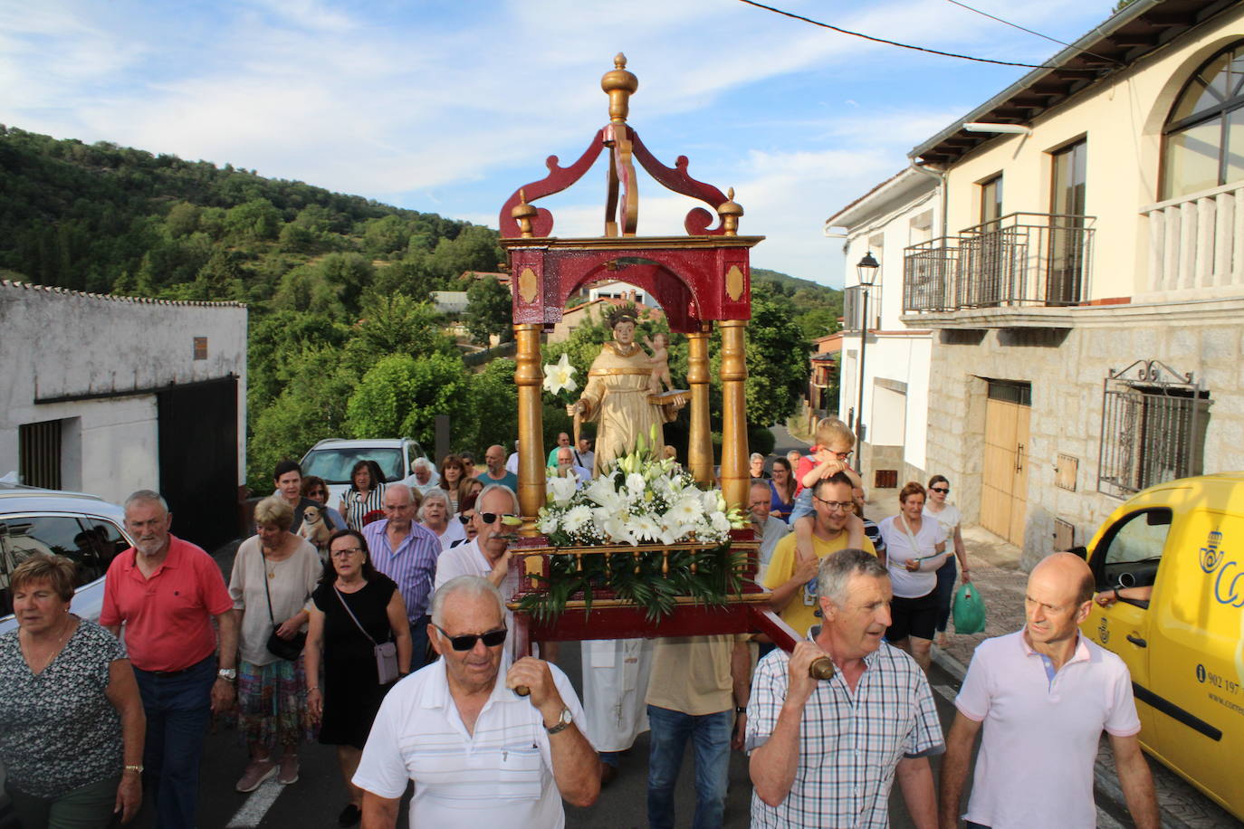 Montemayor del Río acompaña a San Antonio en la víspera de su fiesta