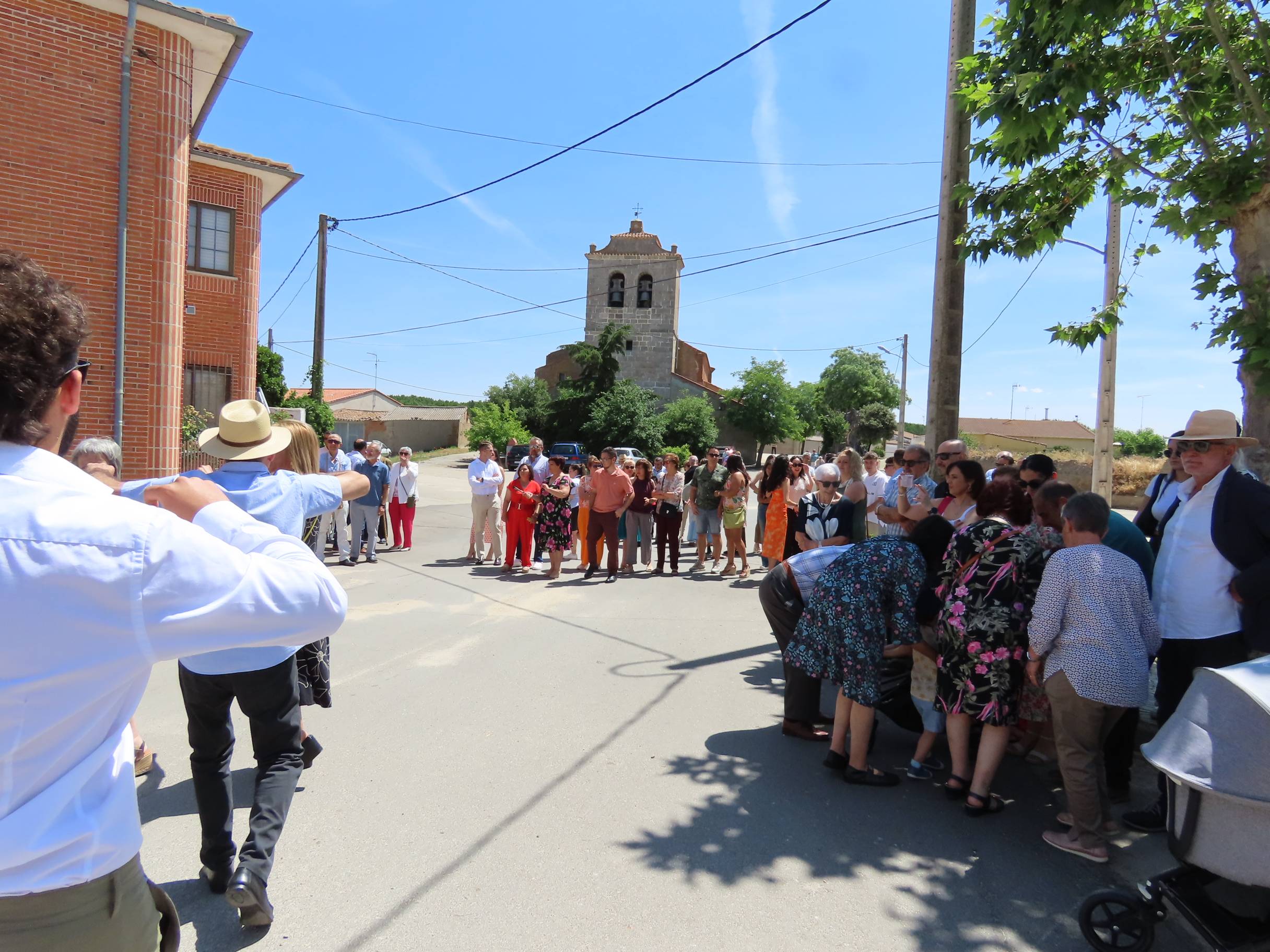 Alegría en Nava de Sotrobal en honor a San Antonio