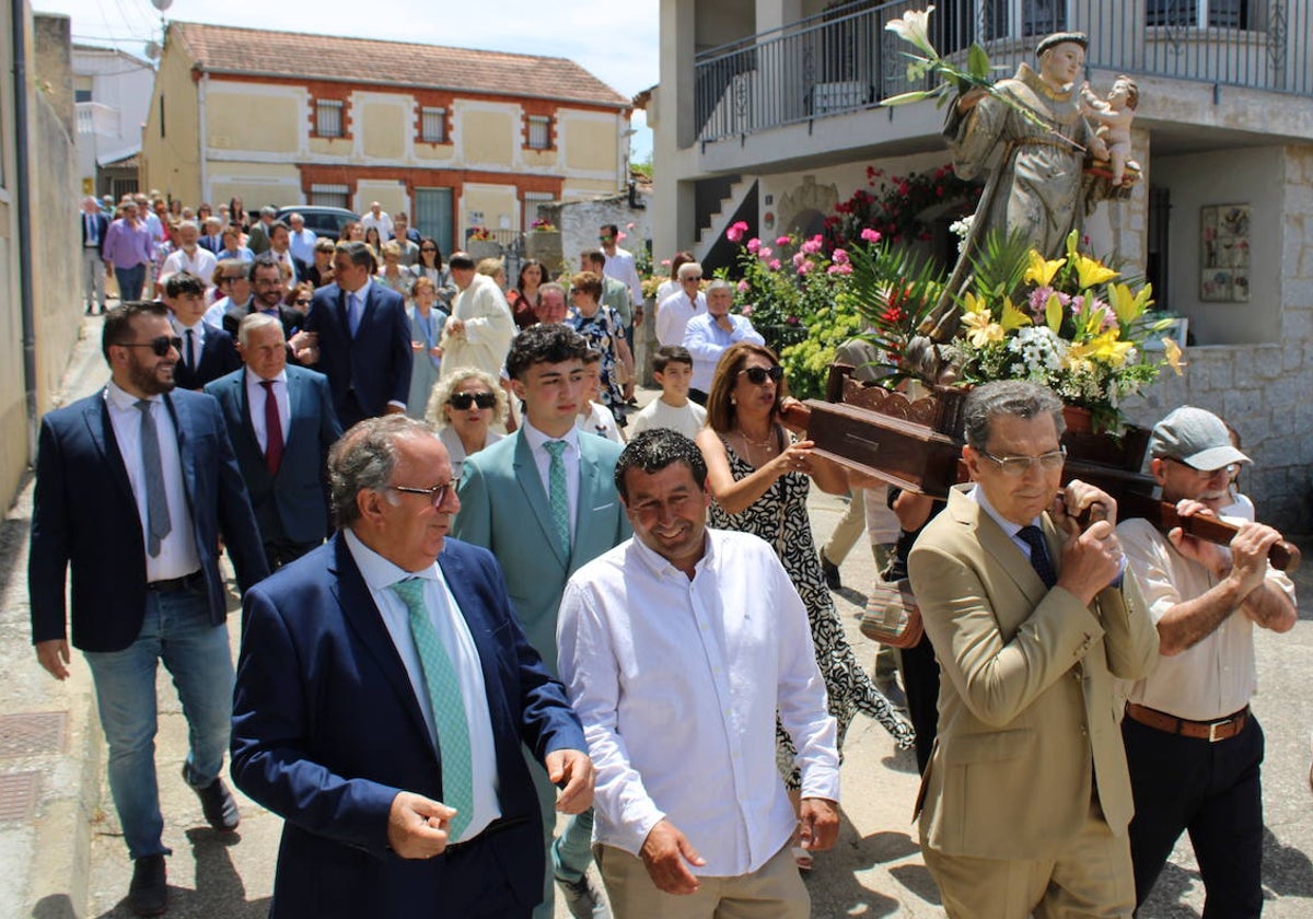 Guijo de Ávila no falta a su encuentro con San Antonio