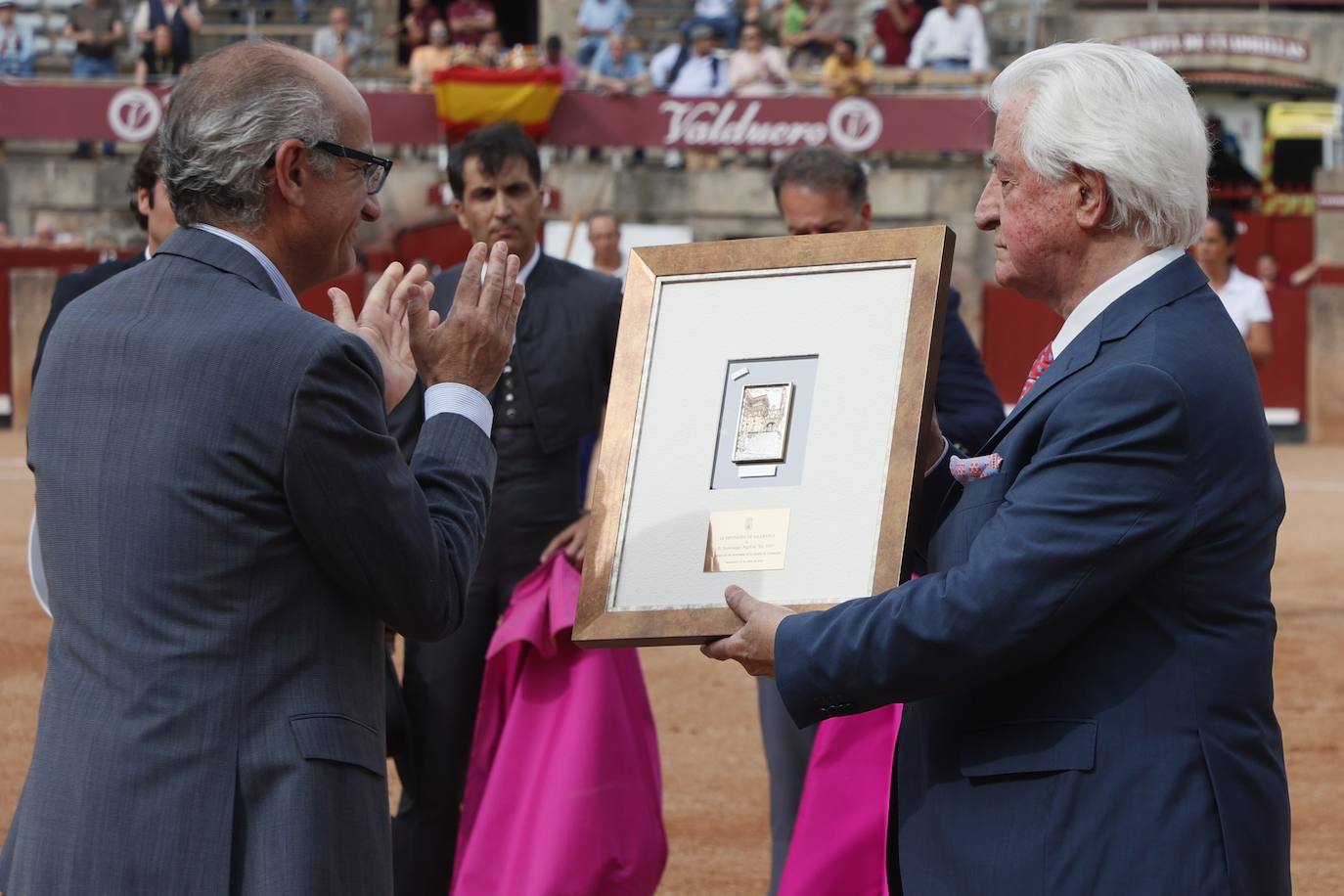 Una ovación inolvidable: La Glorieta, rendida al maestro de maestros